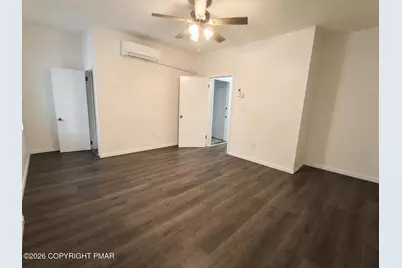  717 Main Street, Stroudsburg, PA 18360 - Photo 3