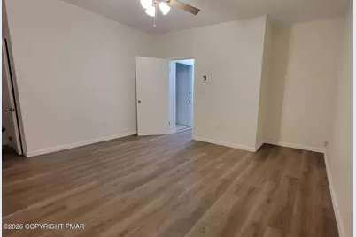  719 Main Street, Stroudsburg, PA 18360 - Photo 5