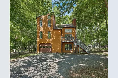  221 Somerset Drive, East Stroudsburg, PA 18301 - Photo 1