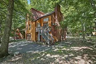 221 Somerset Dr, East Stroudsburg, PA 18301 - Photo 35