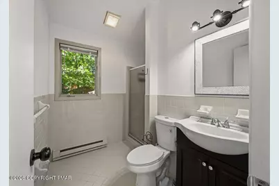  221 Somerset Drive, East Stroudsburg, PA 18301 - Photo 25
