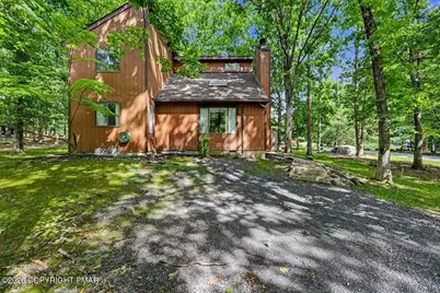  314 Hyland Drive, East Stroudsburg, PA 18301 - Photo 5