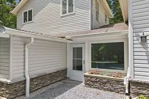 291 Berry Ln, Pocono Lake, PA 18347 - Photo 7