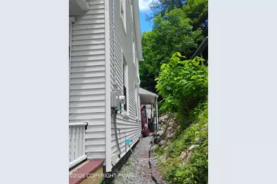  85 E 3rd Street, Jim Thorpe, PA 18229 - Photo 3