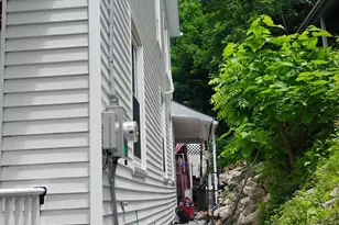 85 E 3rd St, Jim Thorpe, PA 18229 - Photo 3