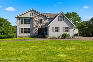 2607 Ramon Dr, Blakeslee, PA 18610 - Photo 3