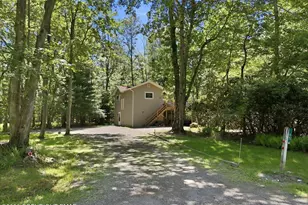 65 Louis Ln, Gouldsboro, PA 18424 - Photo 9