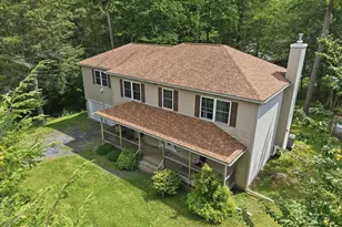 7205 Wigwam Way, Tobyhanna, PA 18466 - Photo 9