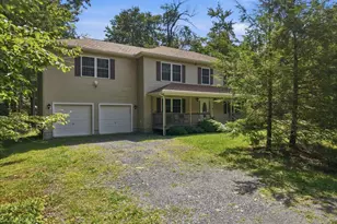 7205 Wigwam Way, Tobyhanna, PA 18466 - Photo 5