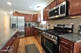 7205 Wigwam Way, Tobyhanna, PA 18466 - Photo 11
