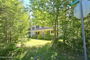 7205 Wigwam Way, Tobyhanna, PA 18466 - Photo 5