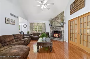 2252 Campanile Ct, East Stroudsburg, PA 18301 - Photo 15