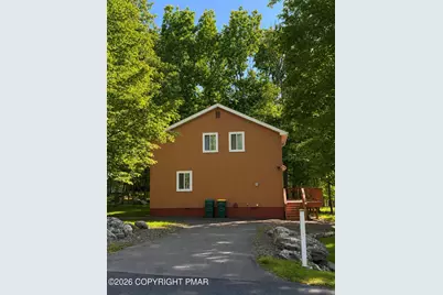  104 Hyland Drive, East Stroudsburg, PA 18301 - Photo 9