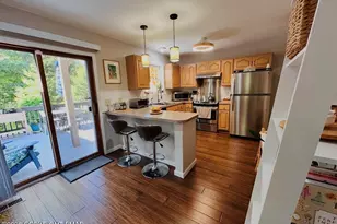 215 Spicebush Dr, East Stroudsburg, PA 18301 - Photo 7