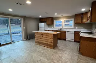 1393 Beacon Hill Rd, East Stroudsburg, PA 18301 - Photo 11
