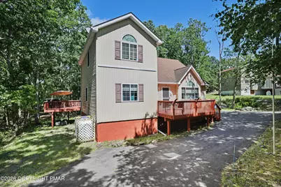  155 Wellington Way, Middle Smithfield, PA 18324 - Photo 1