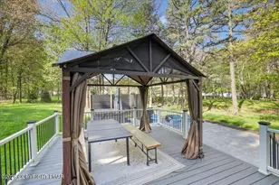 3223 Willow Grove Rd, Pocono Summit, PA 18346 - Photo 29