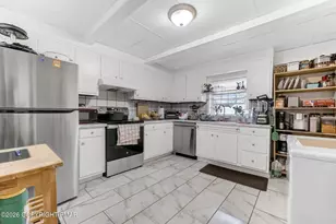 212 N Bromley Ave, Scranton, PA 18504 - Photo 5