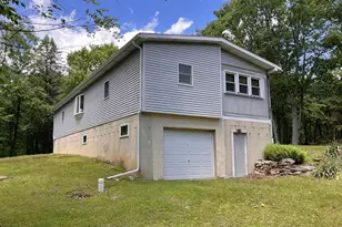 2015 Teaberry Trl, Jim Thorpe, PA 18229 - Photo 5