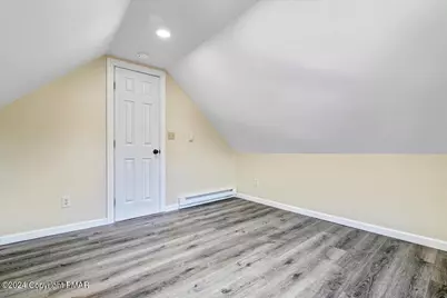  277 S Courtland Street, East Stroudsburg, PA 18301 - Photo 25