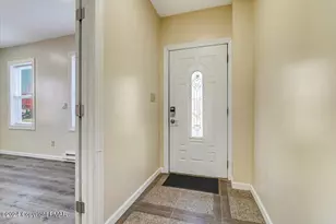 277 S Courtland St, East Stroudsburg, PA 18301 - Photo 3