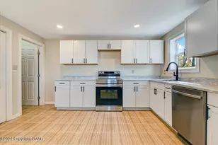 277 S Courtland St, East Stroudsburg, PA 18301 - Photo 9