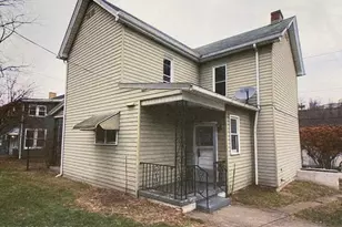 321 Agnew Rd, Jeannette, PA 15644 - Photo 3