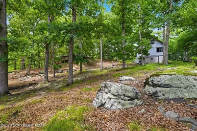  133 Oxford Street, Bushkill, PA 18324 - Photo 35