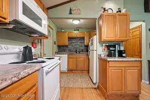 304 Long View Ln, Pocono Pines, PA 18350 - Photo 11