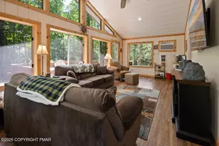 304 Long View Ln, Pocono Pines, PA 18350 - Photo 25