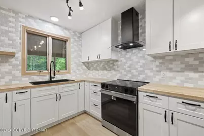  4366 Skyline Drive, Canadensis, PA 18325 - Photo 21