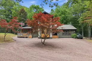4366 Skyline Dr, Canadensis, PA 18325 - Photo 3