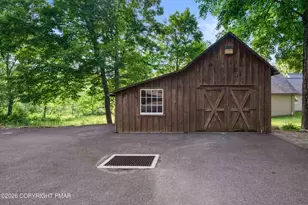 917 Lower Cherry Valley Rd, Stroudsburg, PA 18360 - Photo 7