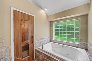6 Blue Jay Ln, Gouldsboro, PA 18424 - Photo 43
