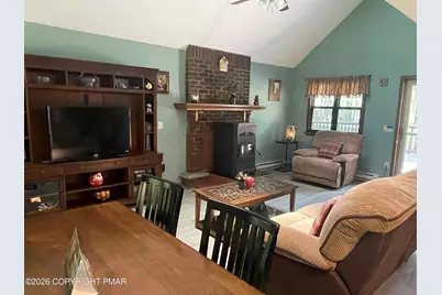  1007 Cayuga Drive, Gouldsboro, PA 18424 - Photo 3