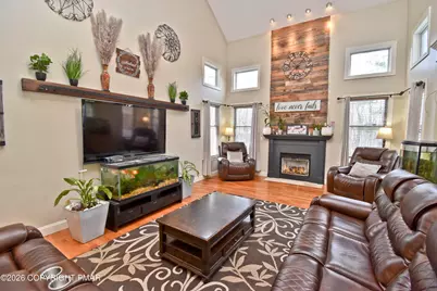  155 Chase Road, Stroudsburg, PA 18360 - Photo 3
