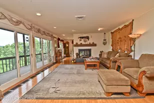 148 Tree Line Dr, East Stroudsburg, PA 18301 - Photo 9