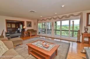 148 Tree Line Dr, East Stroudsburg, PA 18301 - Photo 7
