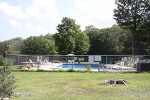 133 Mountain Dr, Greentown, PA 18426 - Photo 31
