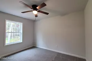133 Mountain Dr, Greentown, PA 18426 - Photo 19