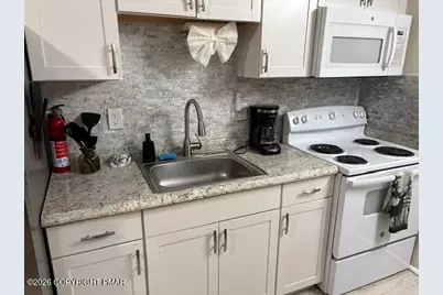  8940 Deerfield Road, Tobyhanna, PA 18466 - Photo 7