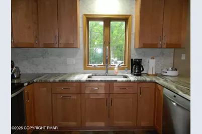  328 Pin Oak Road, Stroudsburg, PA 18360 - Photo 17