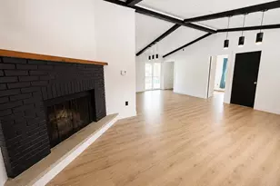 1215 Steele Cir, Bushkill, PA 18324 - Photo 3