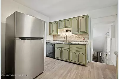  301 N Monroe Street, Butler, PA 16001 - Photo 7