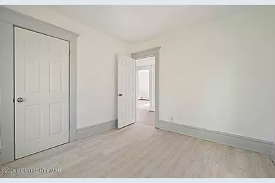  301 N Monroe Street, Butler, PA 16001 - Photo 5