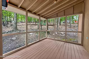 192 Bellingham Dr, Bushkill, PA 18324 - Photo 49