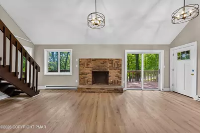  192 Bellingham Drive, Bushkill, PA 18324 - Photo 17