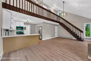 192 Bellingham Dr, Bushkill, PA 18324 - Photo 15