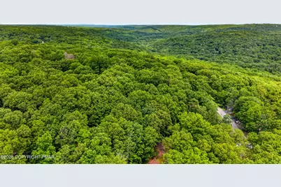  192 Bellingham Drive, Bushkill, PA 18324 - Photo 55