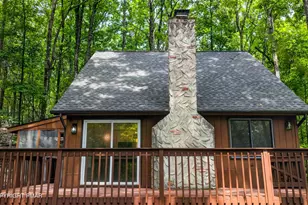 192 Bellingham Dr, Bushkill, PA 18324 - Photo 9